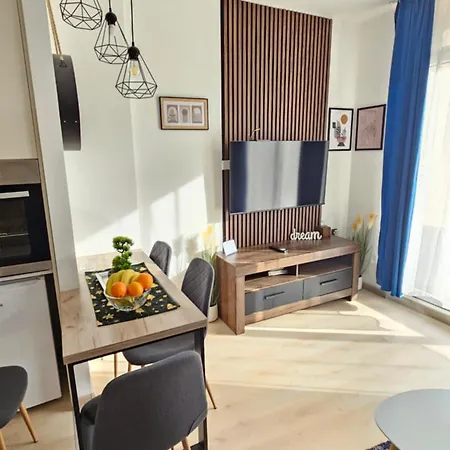 Royal * זלאטיבור