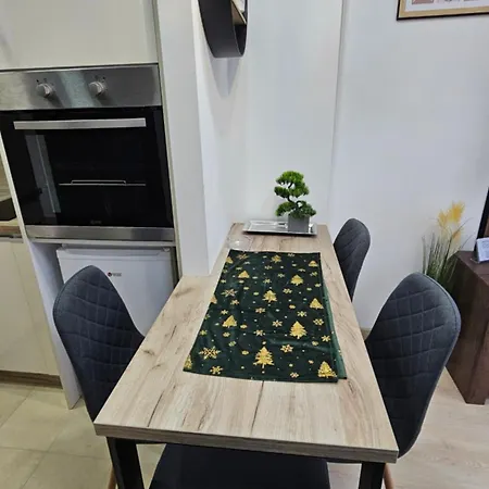 Royal * זלאטיבור