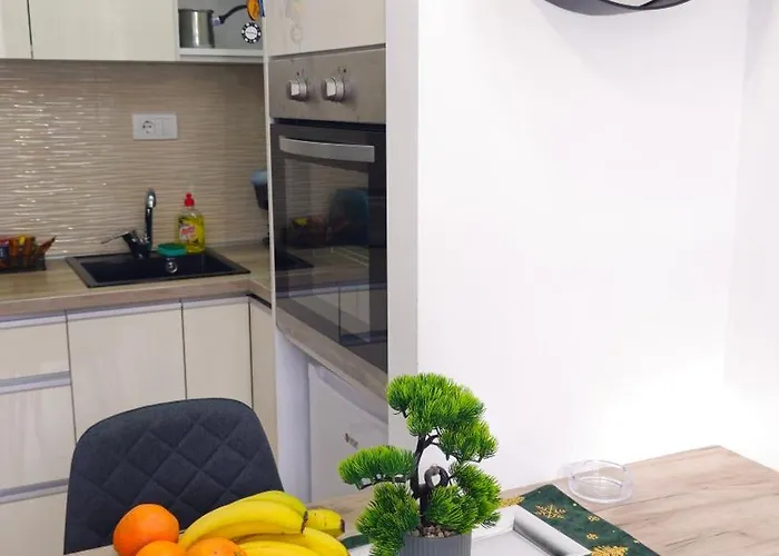 Royal * زلاتيبور