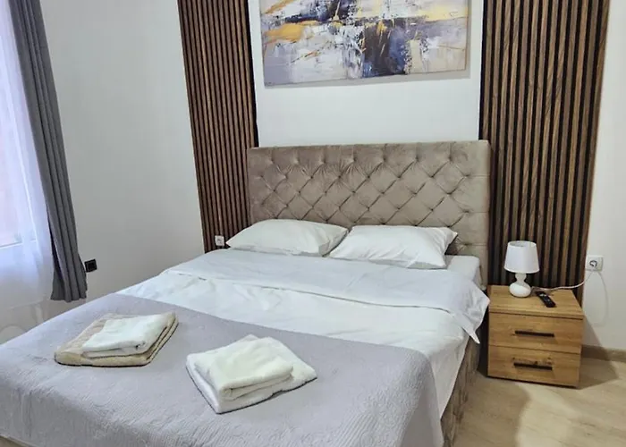 Royal زلاتيبور