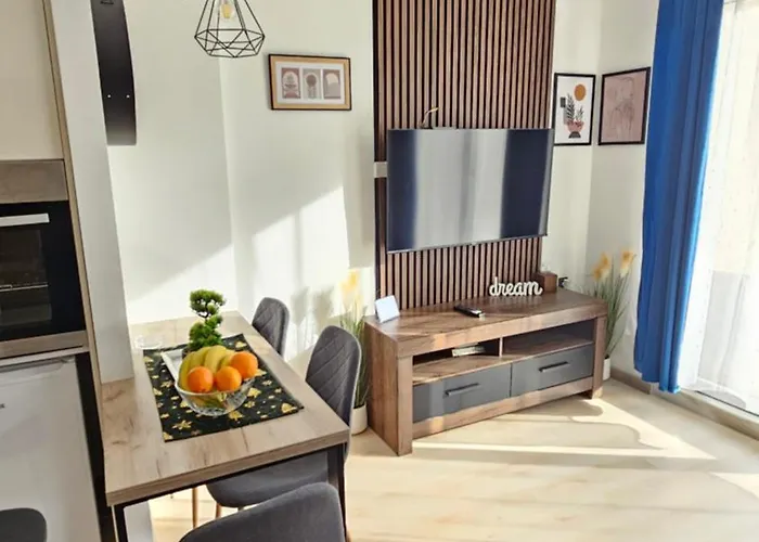 Royal * زلاتيبور