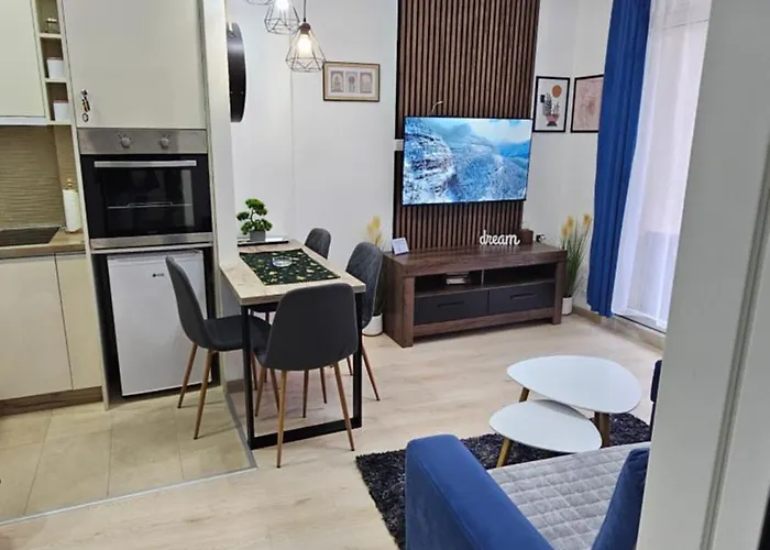 Royal * زلاتيبور